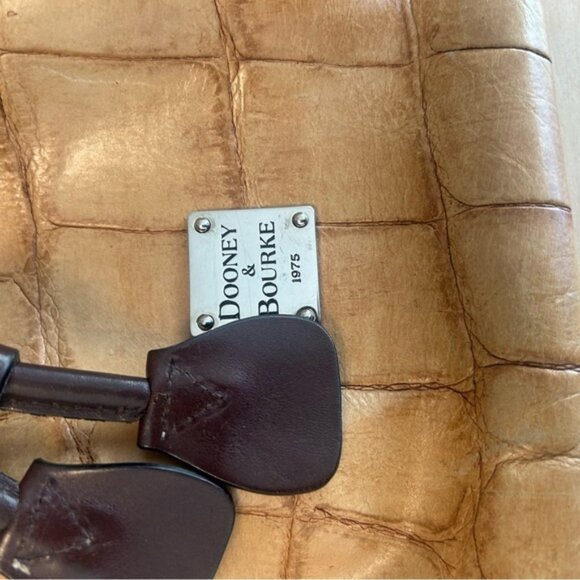 Dooney and Bourke pebble cinched drawstring leather purse vintage good condition - Picture 12 of 16